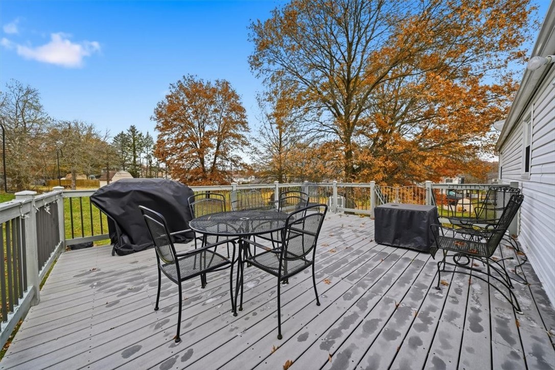 207 Cricketwood Ct