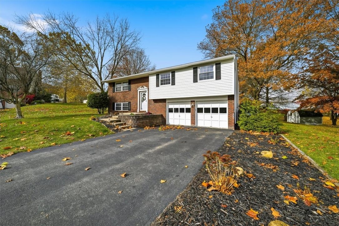 207 Cricketwood Ct