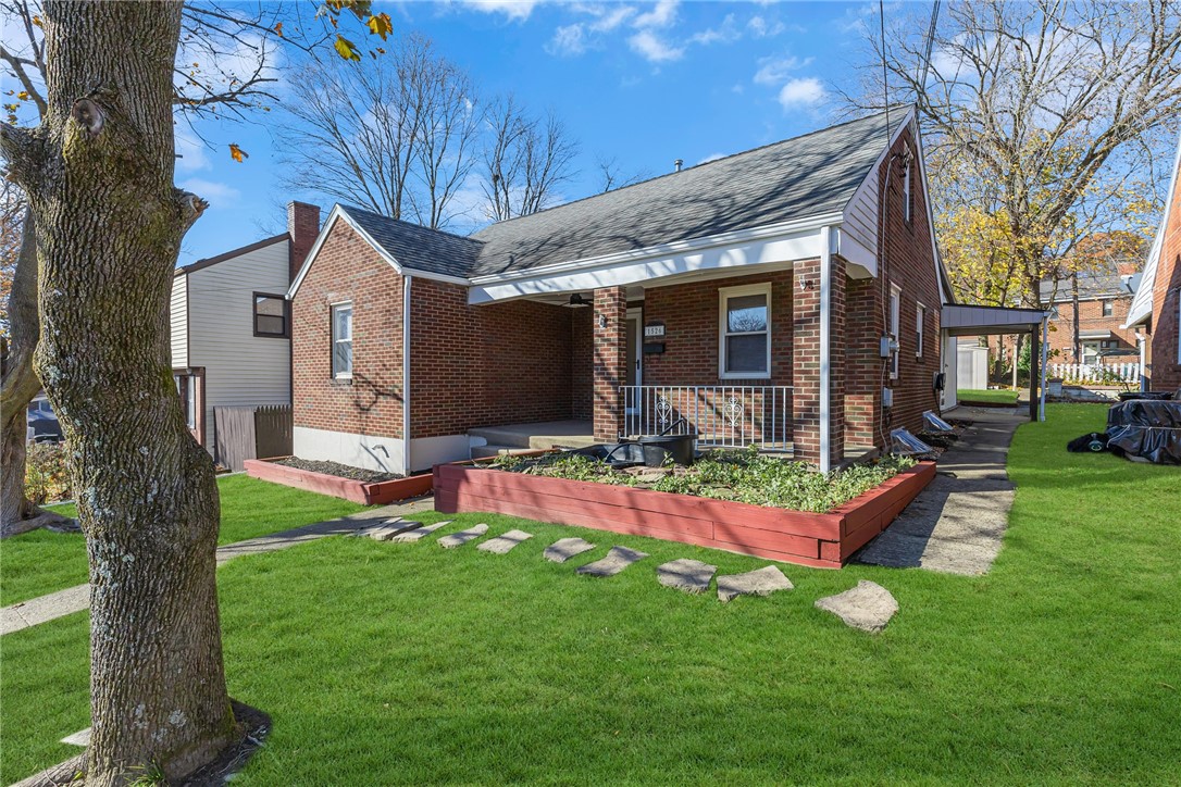 1526 Elgin St