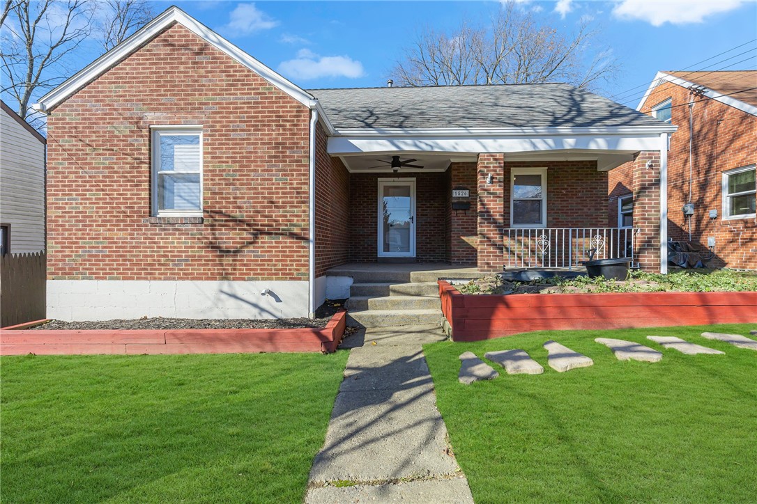 1526 Elgin St
