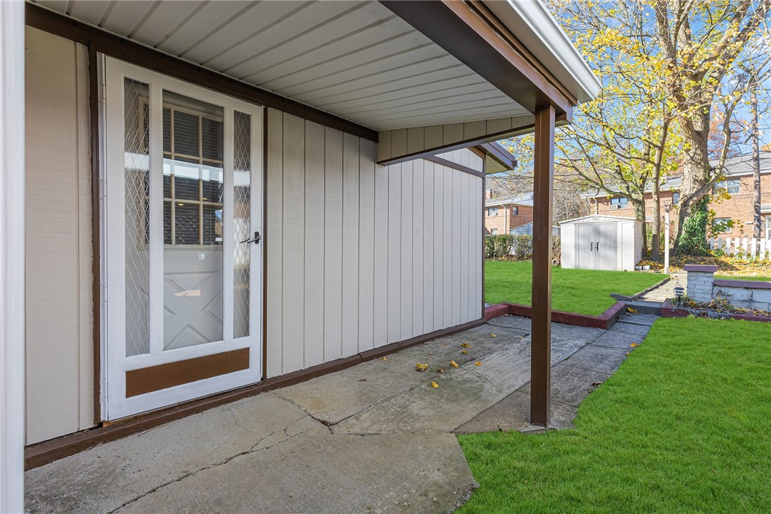 1526 Elgin St
