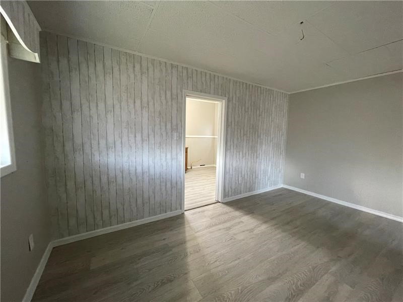 405 Sumner Ave