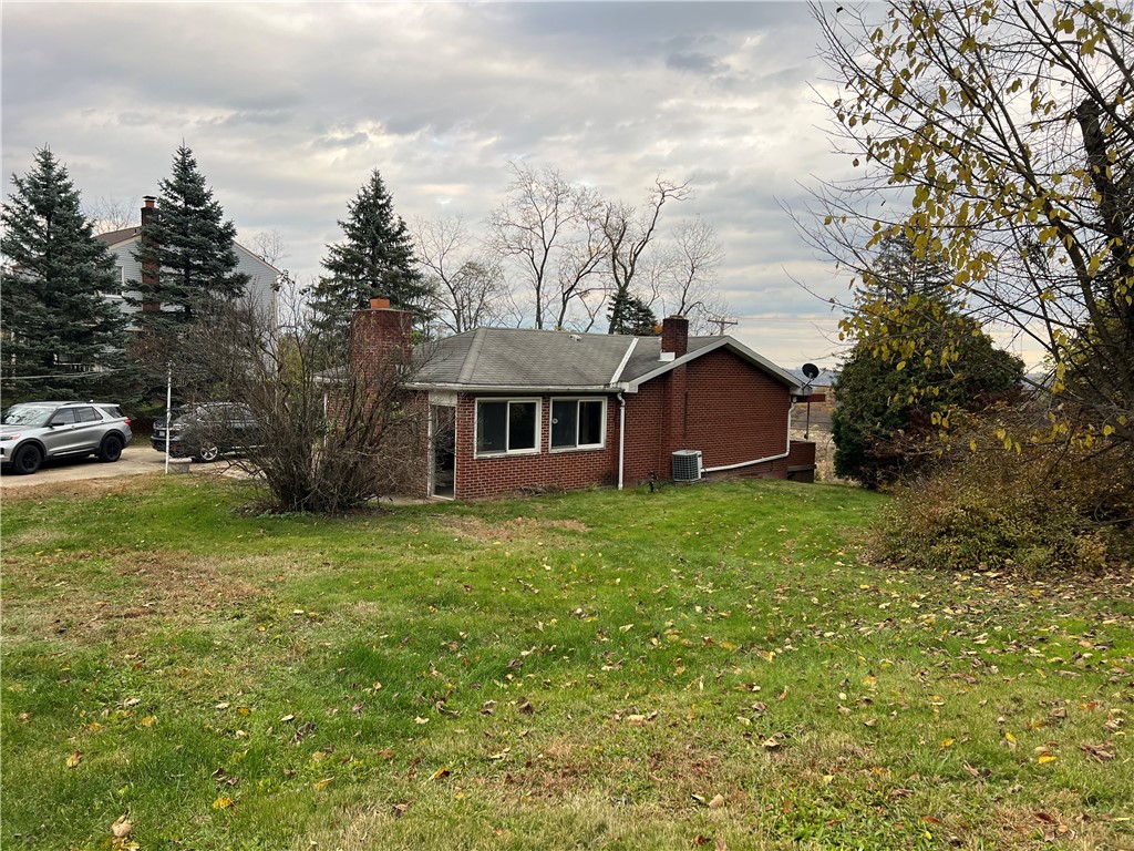 2037 McKees Rocks Rd