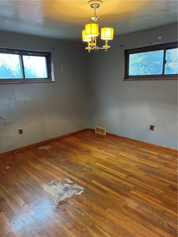 2037 McKees Rocks Rd