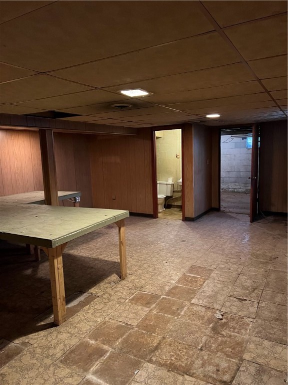 2037 McKees Rocks Rd