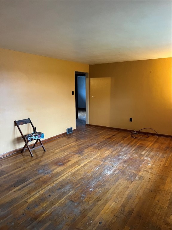 2037 McKees Rocks Rd