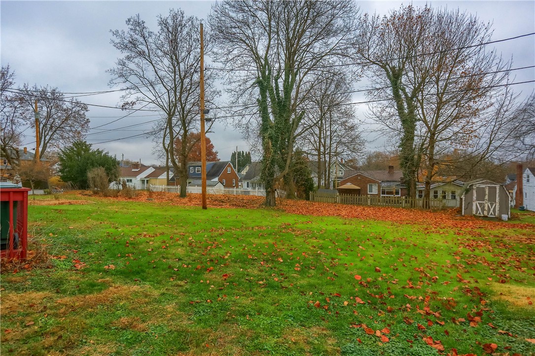 305 Johnston Dr