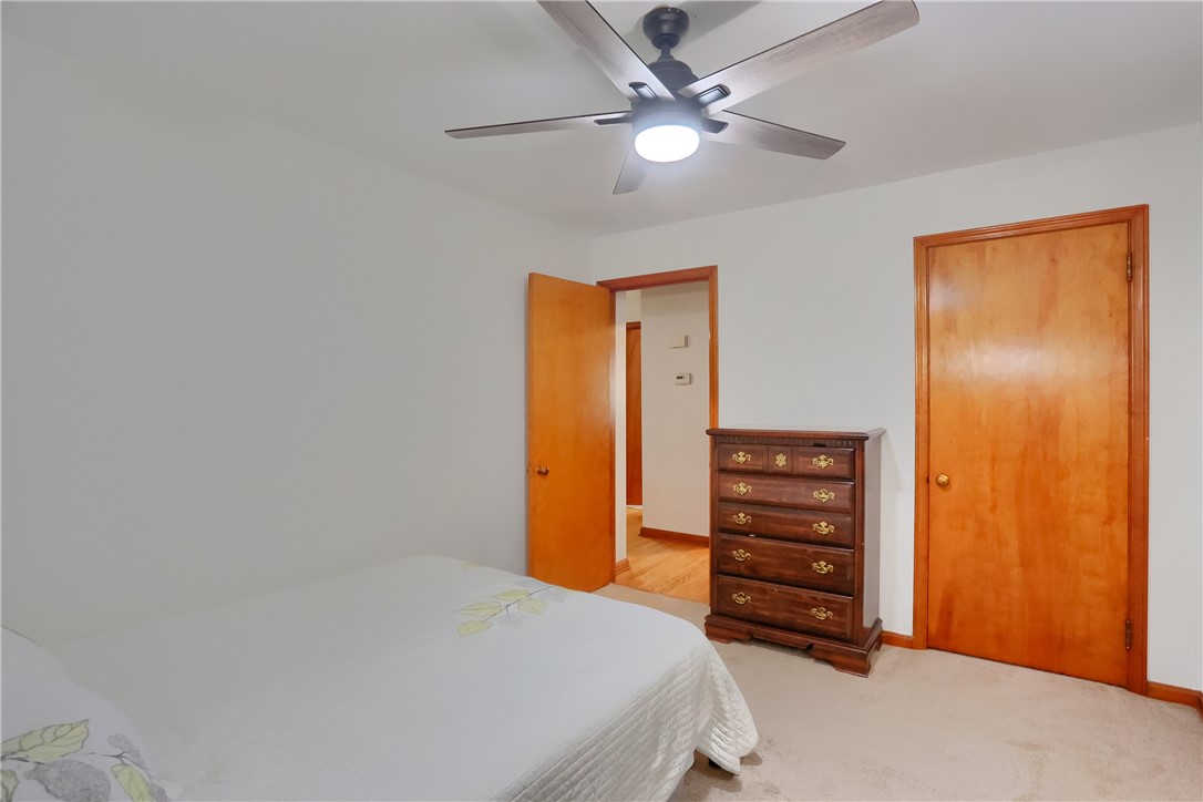 305 Johnston Dr