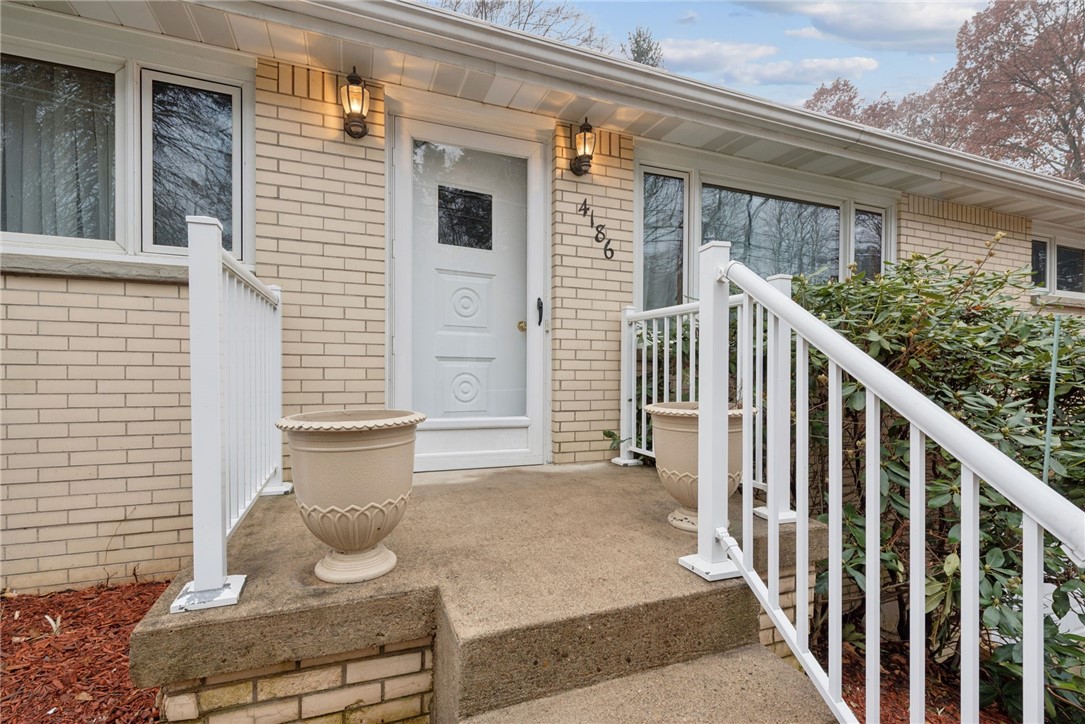 4186 Finleyville Elrama Rd