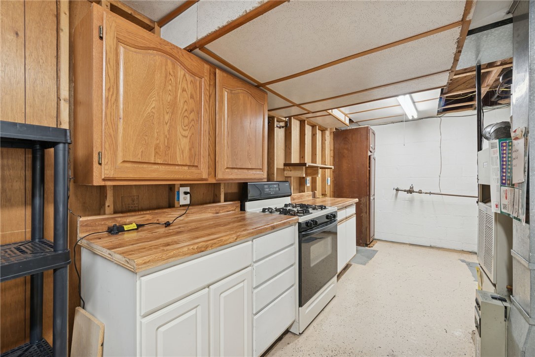 4186 Finleyville Elrama Rd