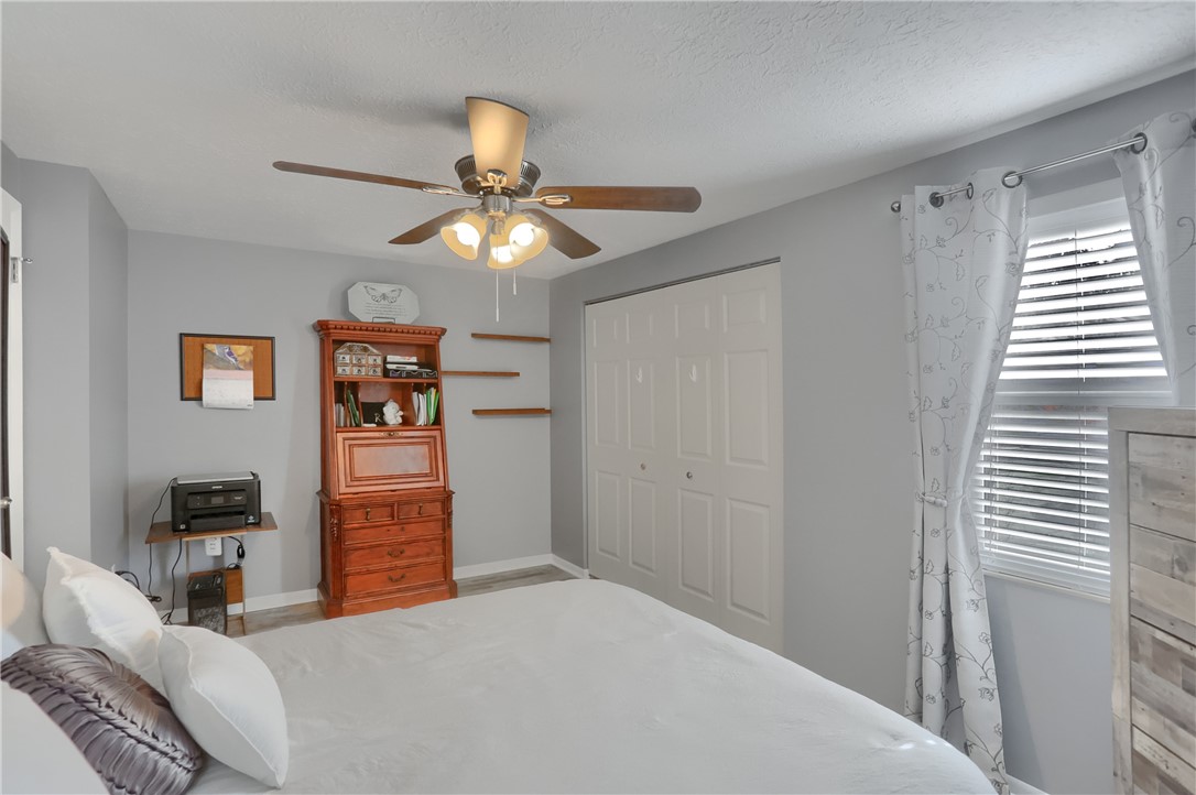 115 Forest Dr