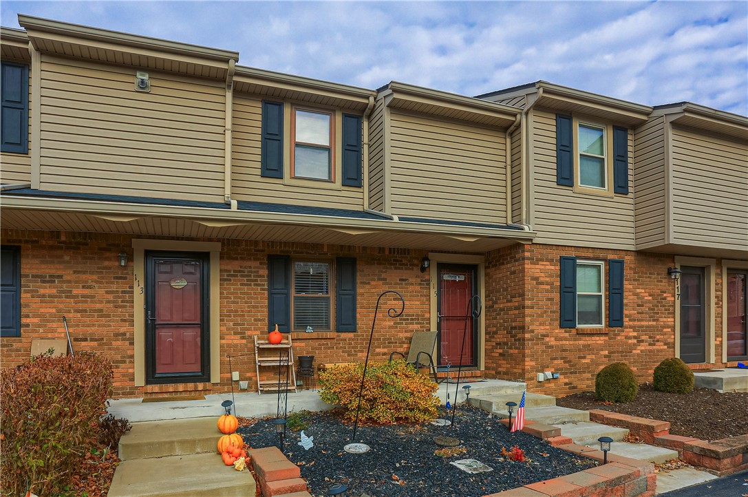 115 Forest Dr