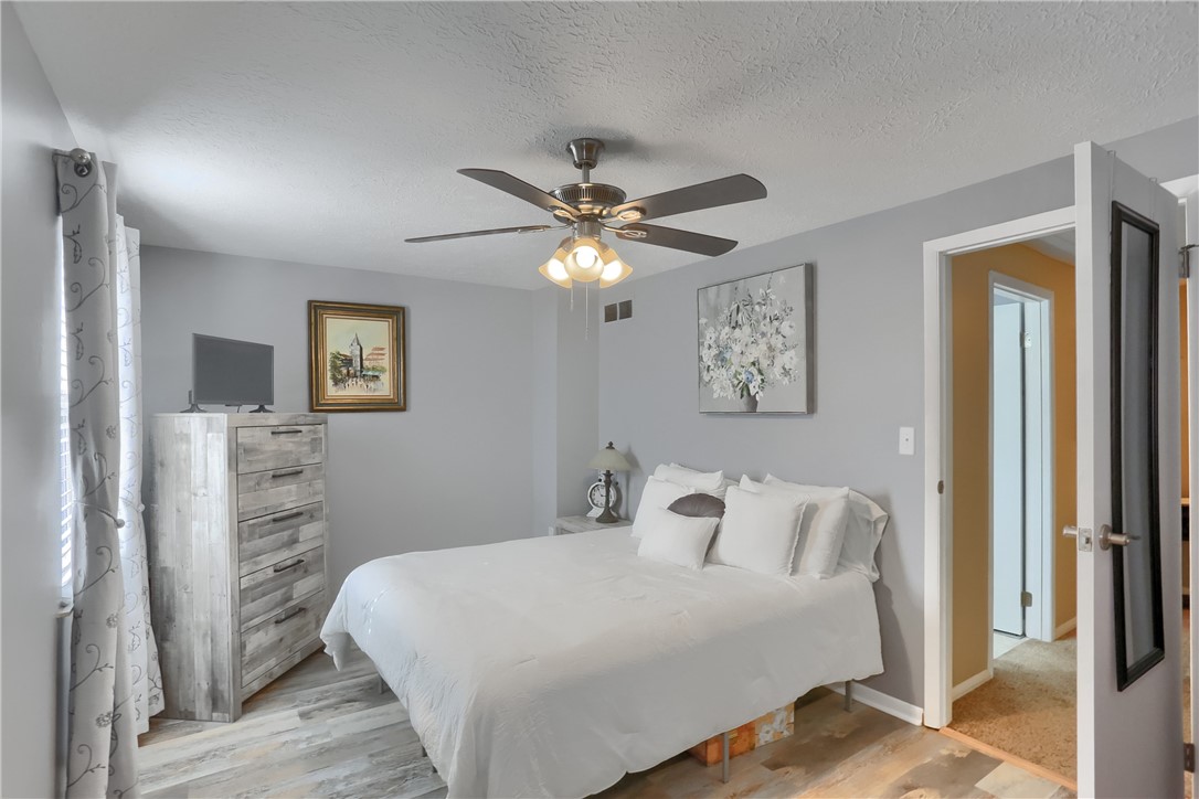 115 Forest Dr