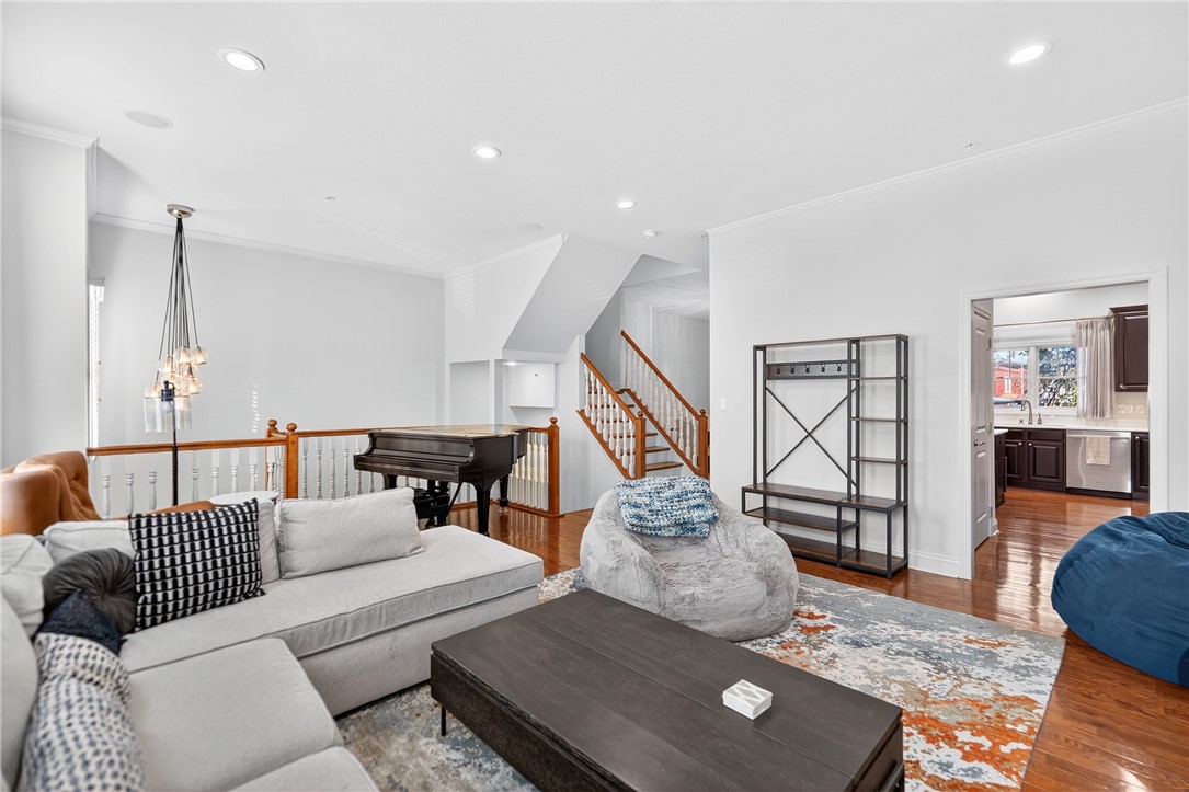 4709 Wallingford