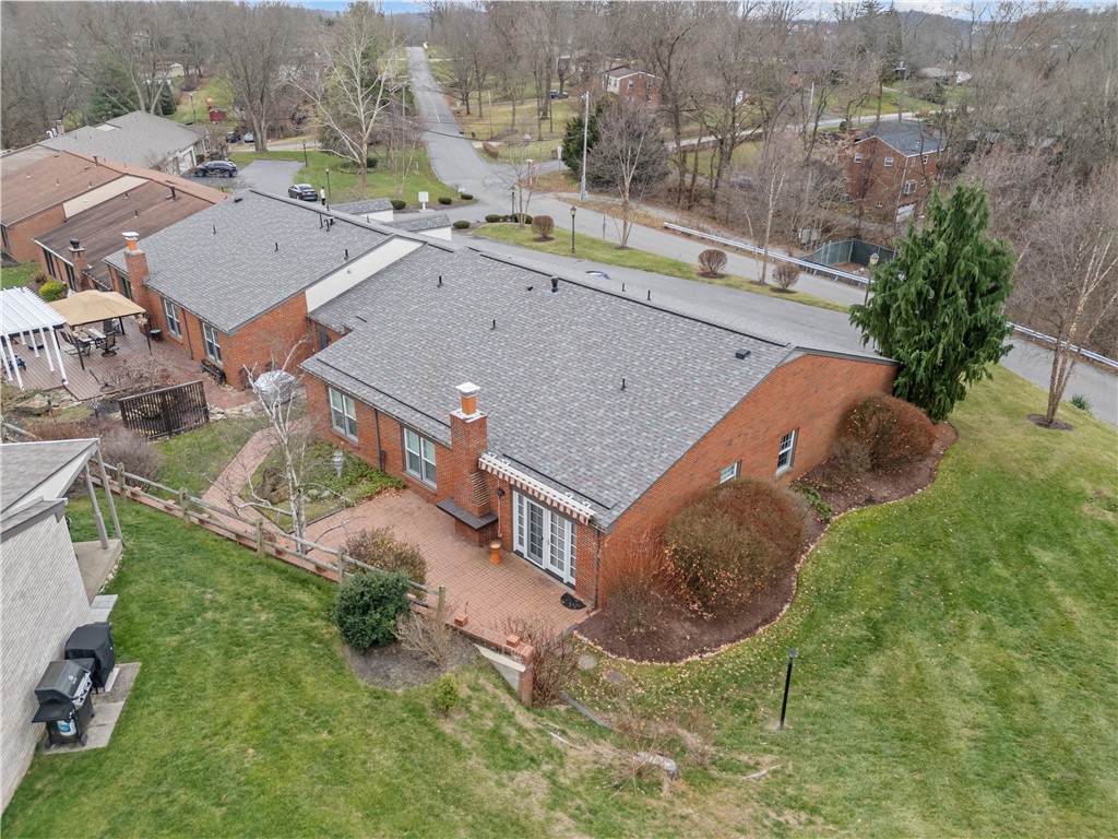 1033 Rutledge Dr