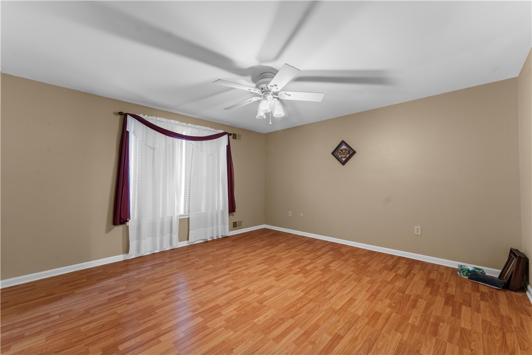 1033 Rutledge Dr