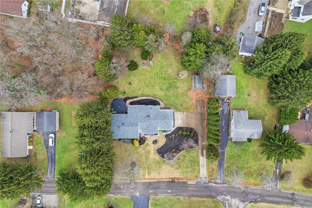 2894 Shadylane Dr