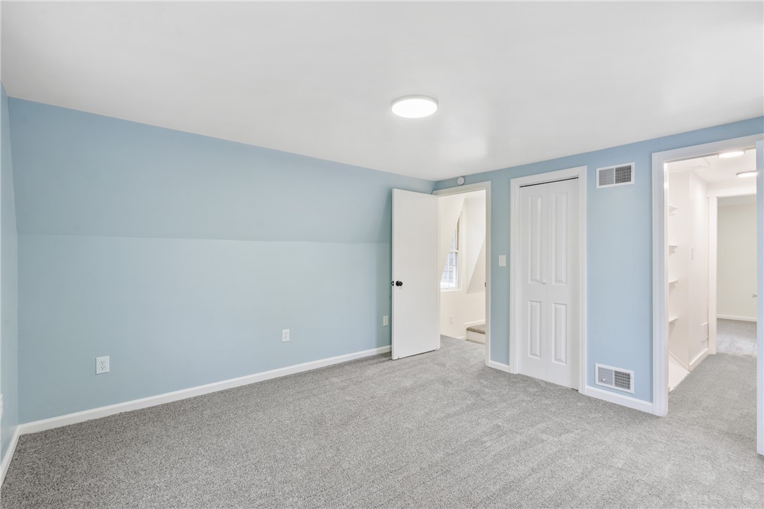 686 Filmore Rd