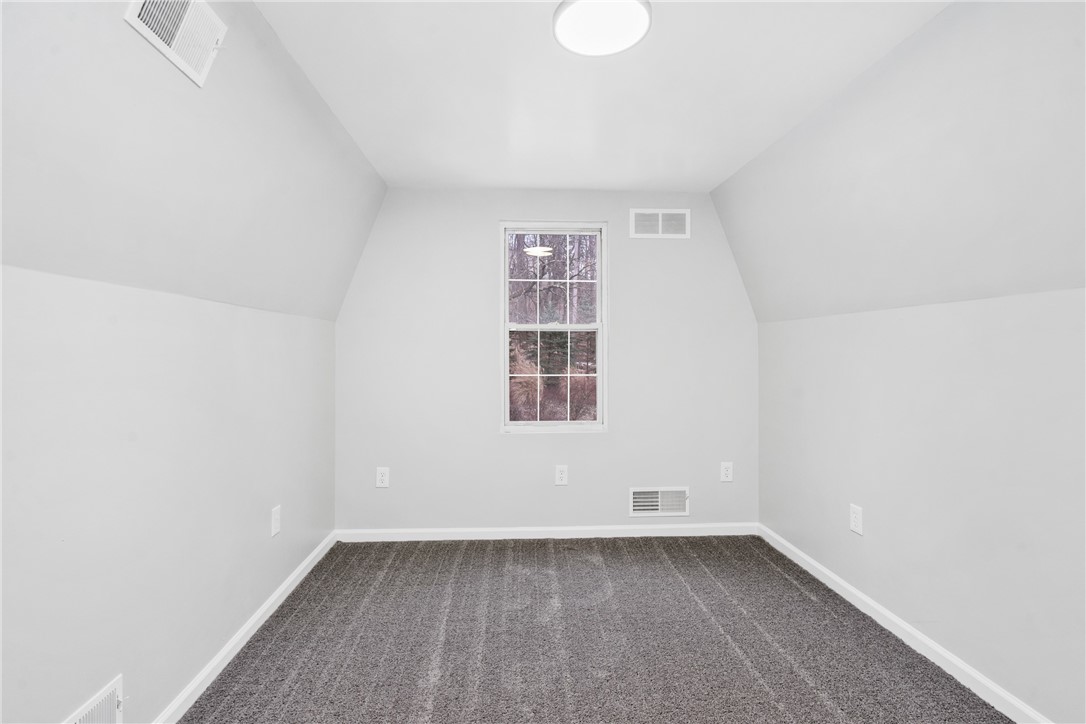 686 Filmore Rd