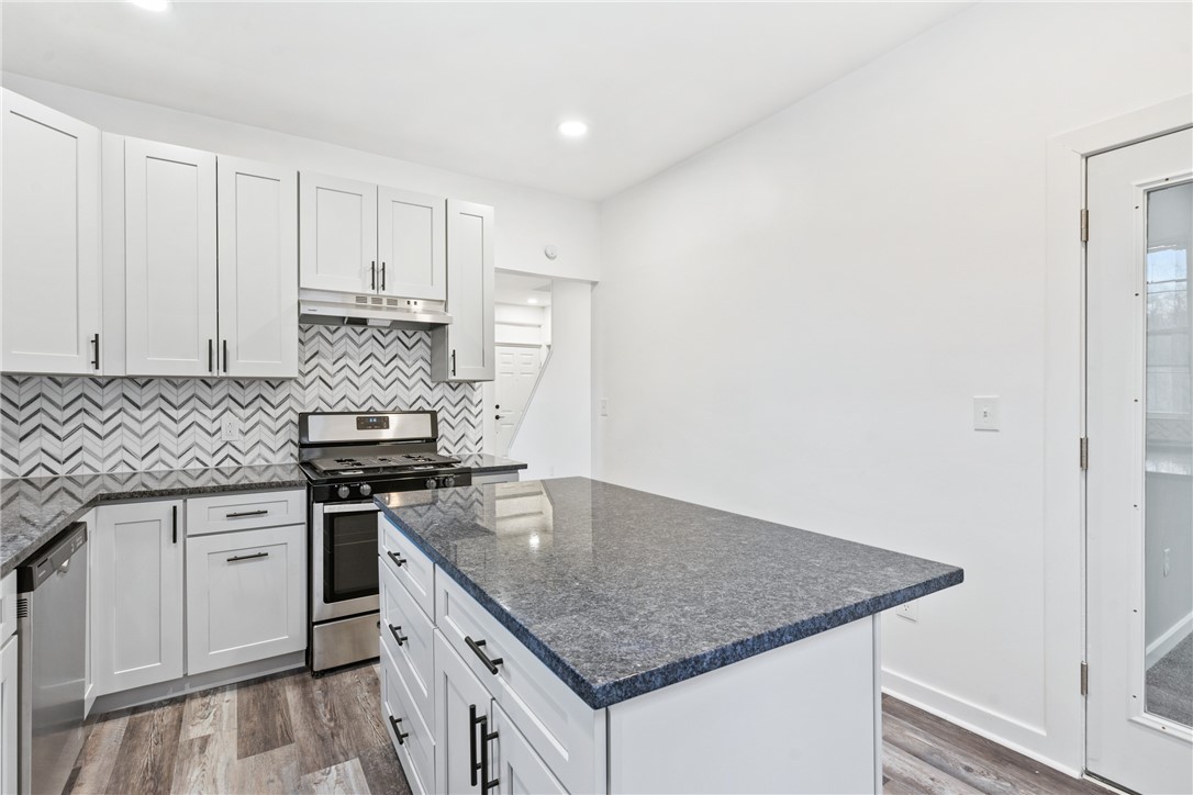 686 Filmore Rd