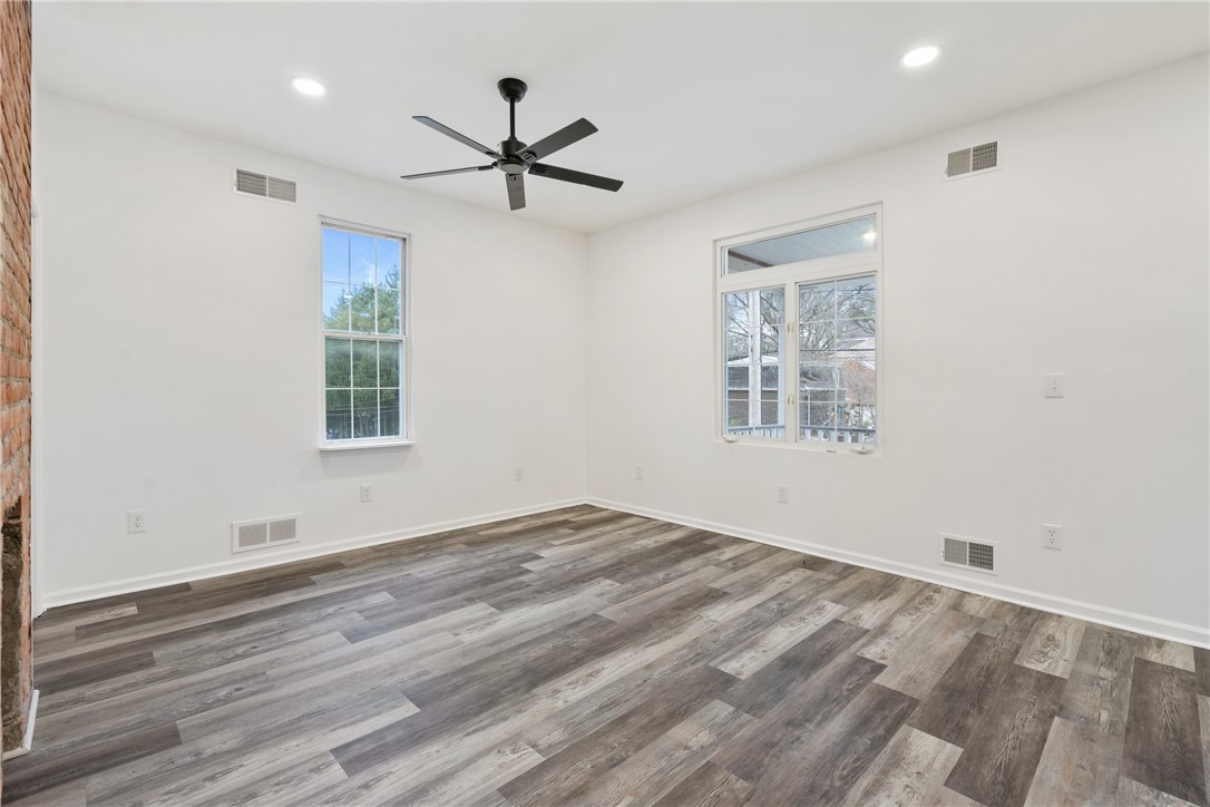 686 Filmore Rd