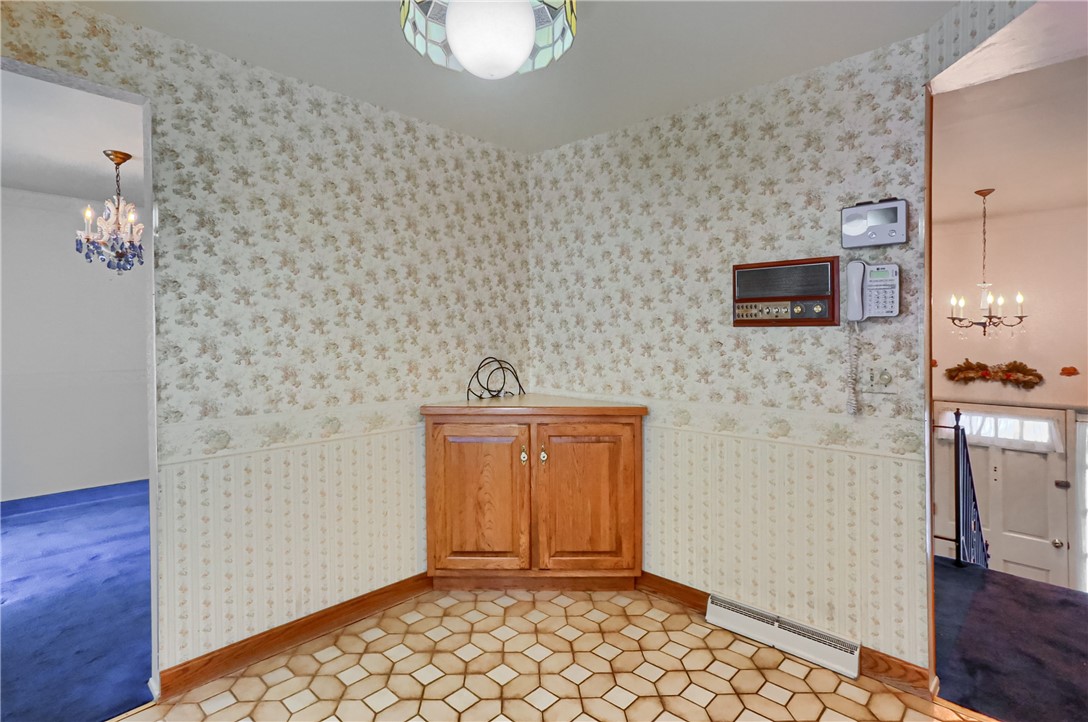 556 Sangree Rd