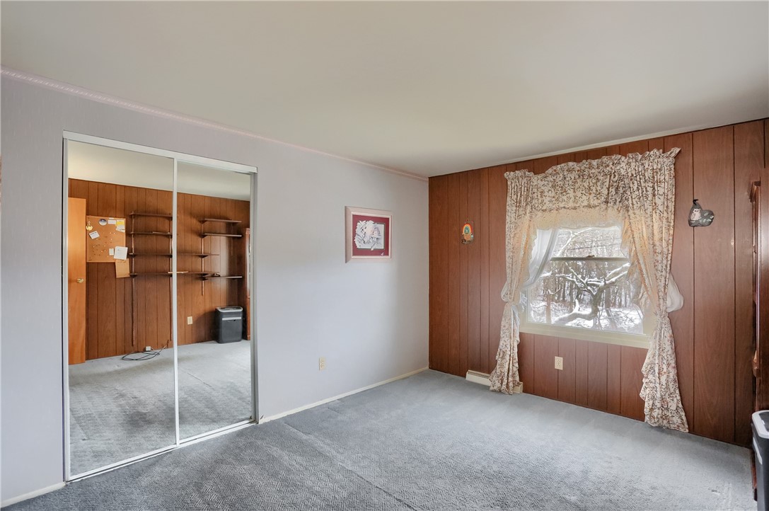 556 Sangree Rd