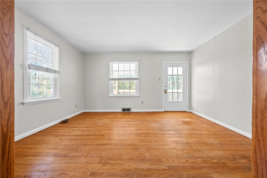 482 Cole Rd