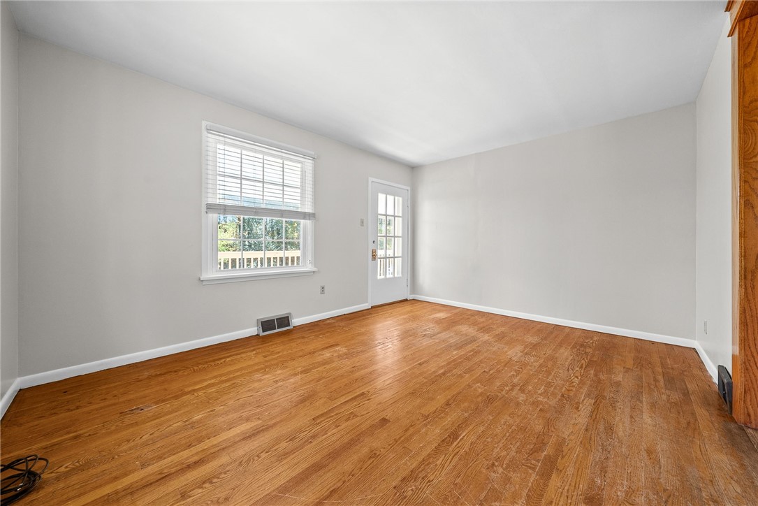 482 Cole Rd