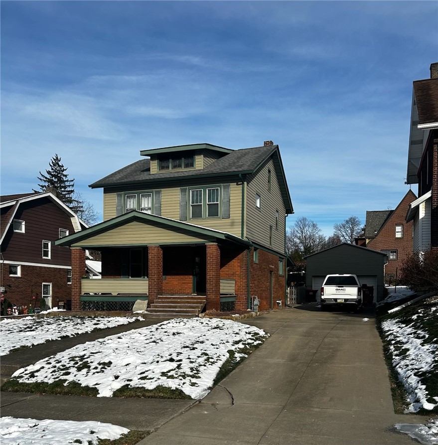 229 E Euclid