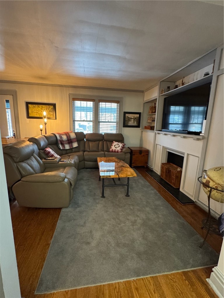 229 E Euclid