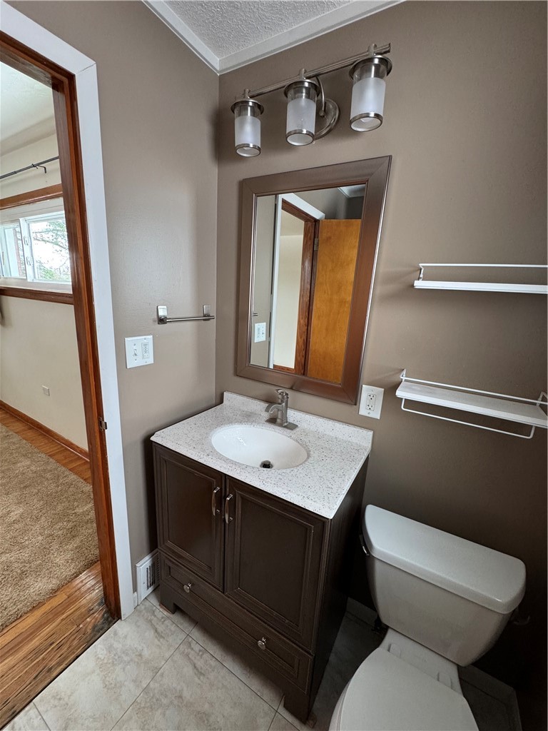113 GREENHILL DR
