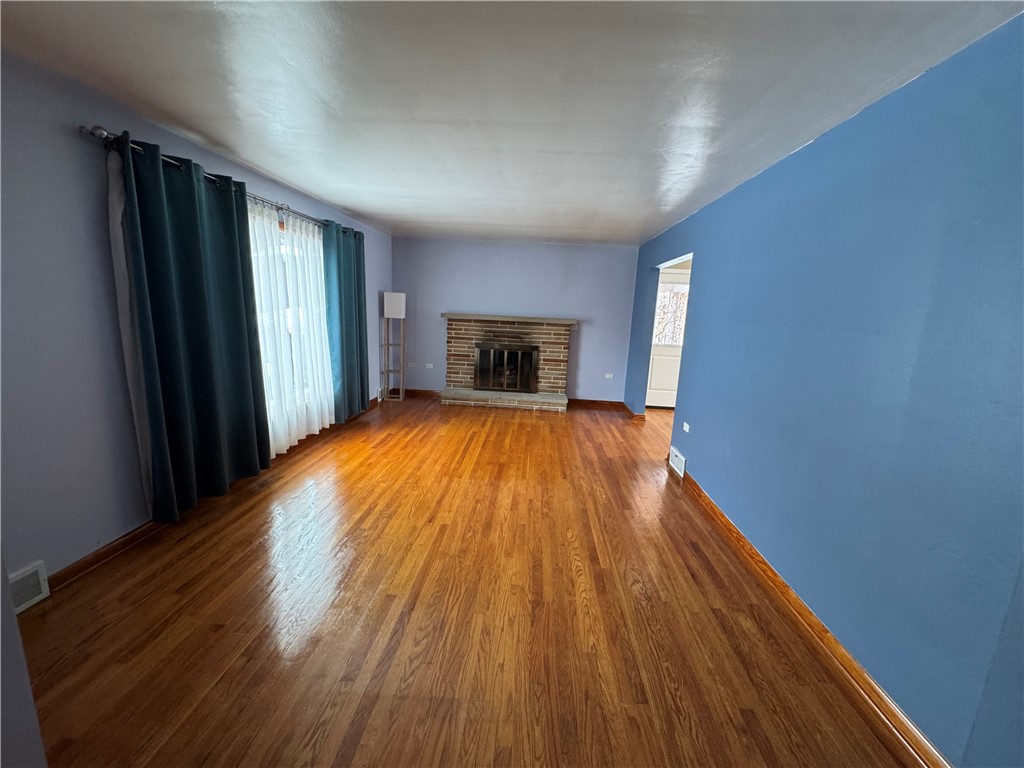 113 GREENHILL DR