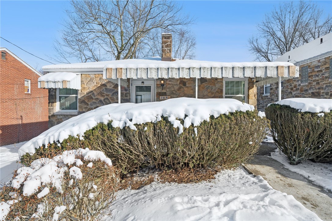 289 Evaline St