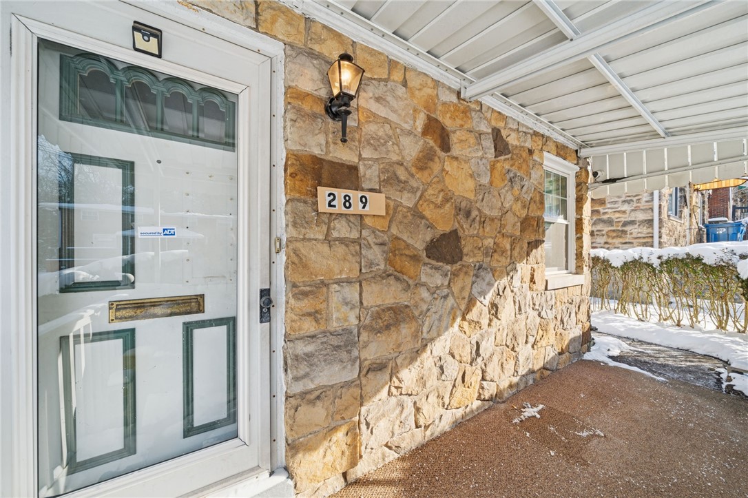 289 Evaline St