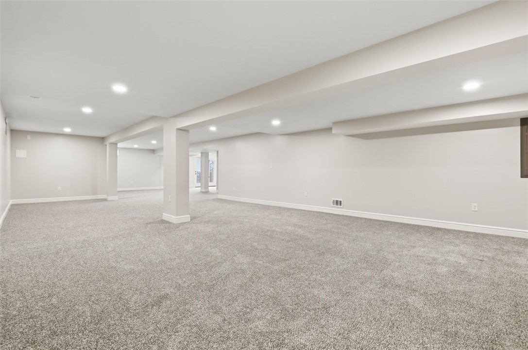 303 Kenney Dr