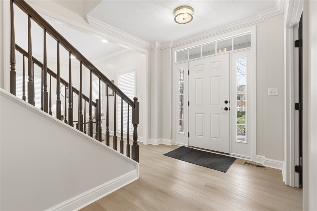 303 Kenney Dr