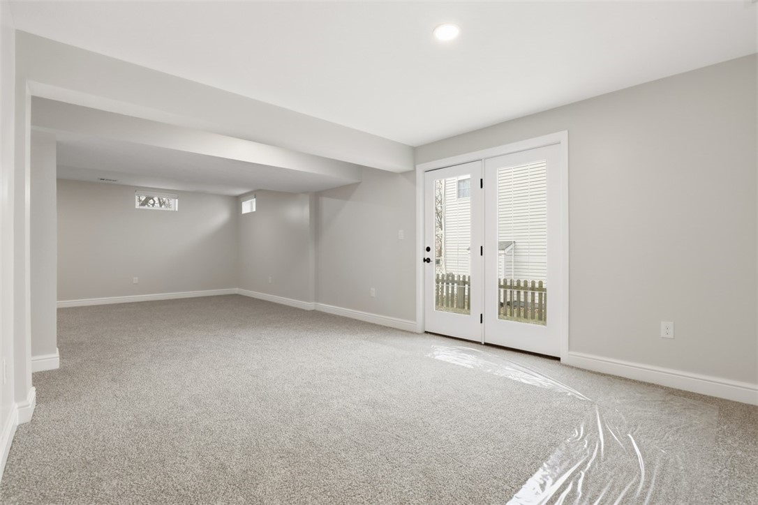 303 Kenney Dr