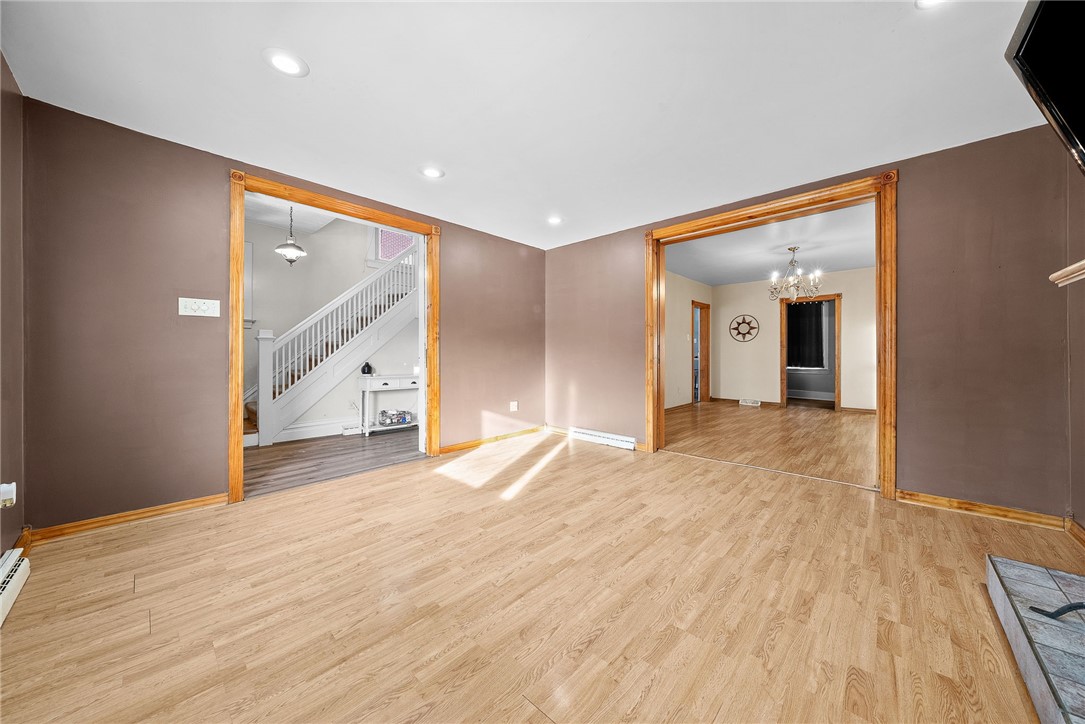 1405 4th Ave