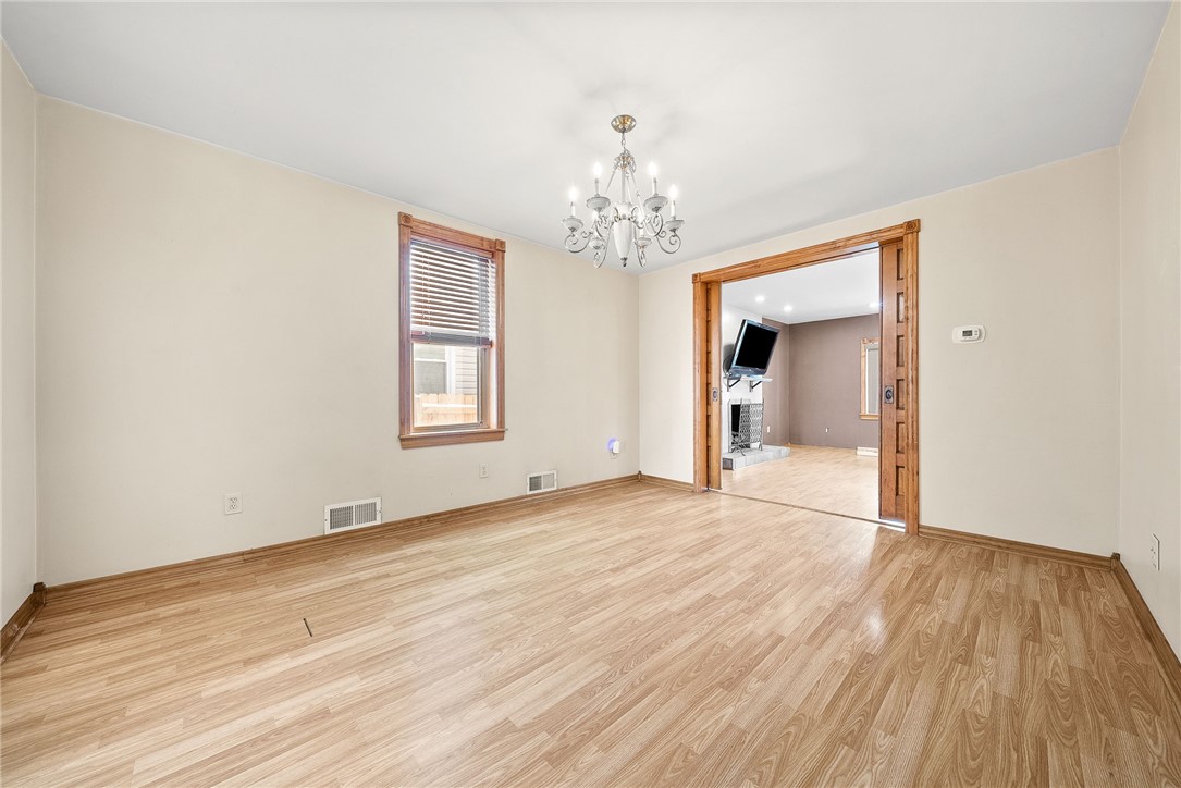 1405 4th Ave