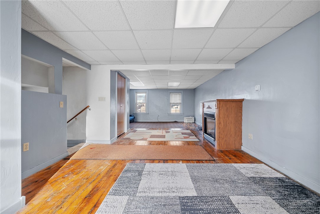 1405 4th Ave