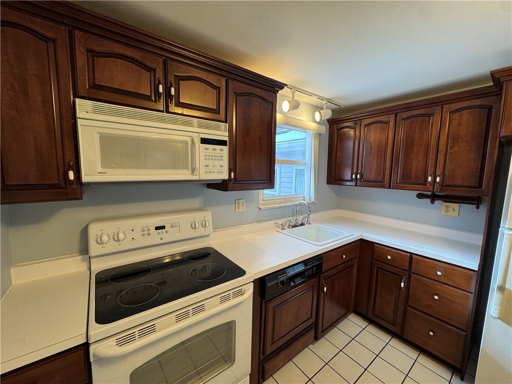 110 Woodbury Drive
