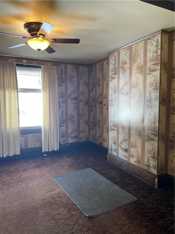 832 Thompson