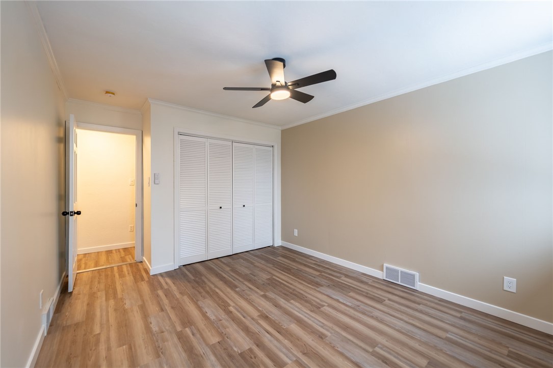 203 Grandview Dr