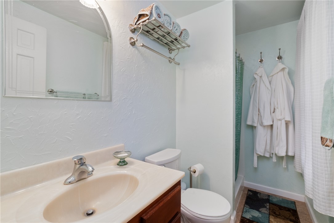 111 N Harleston Dr