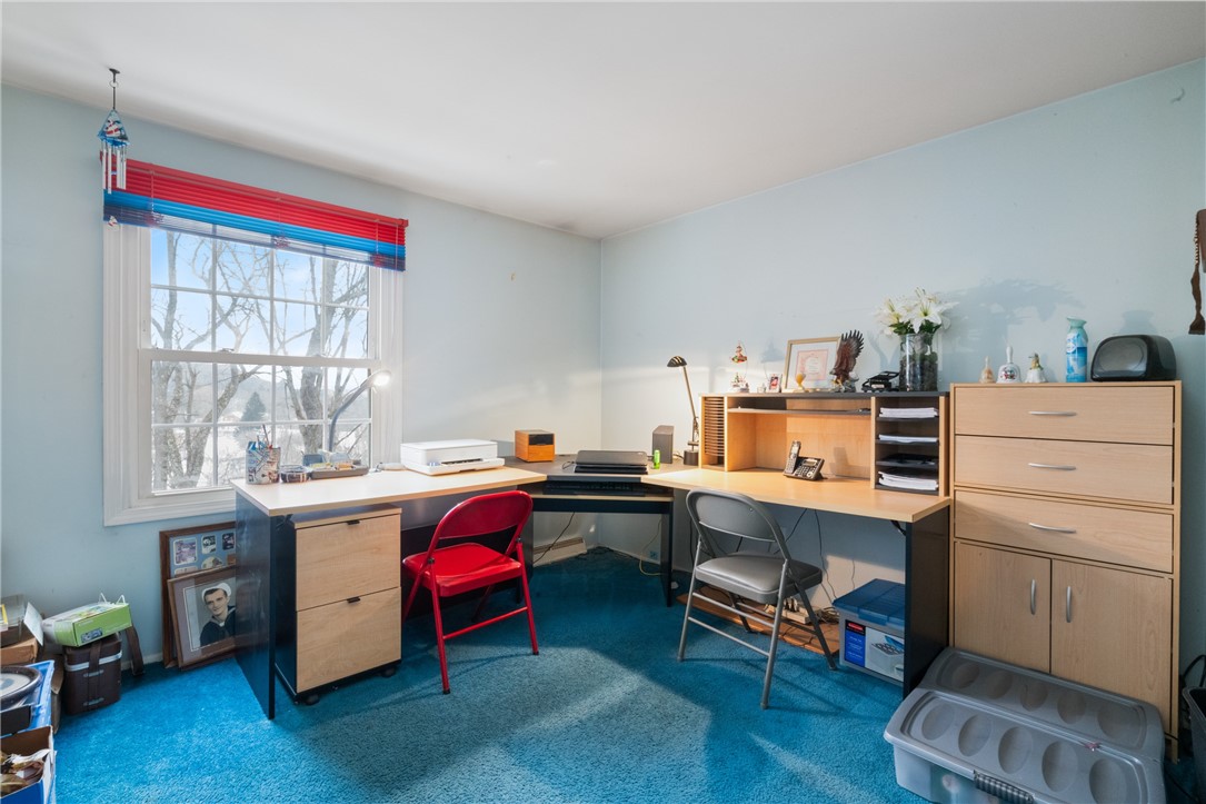111 N Harleston Dr