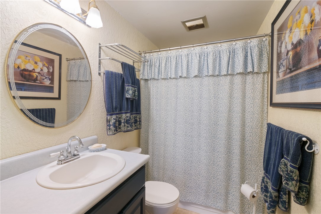 111 N Harleston Dr