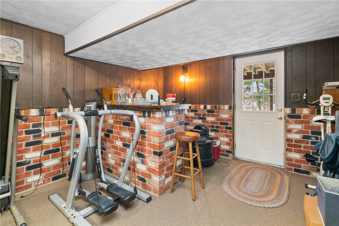 111 N Harleston Dr