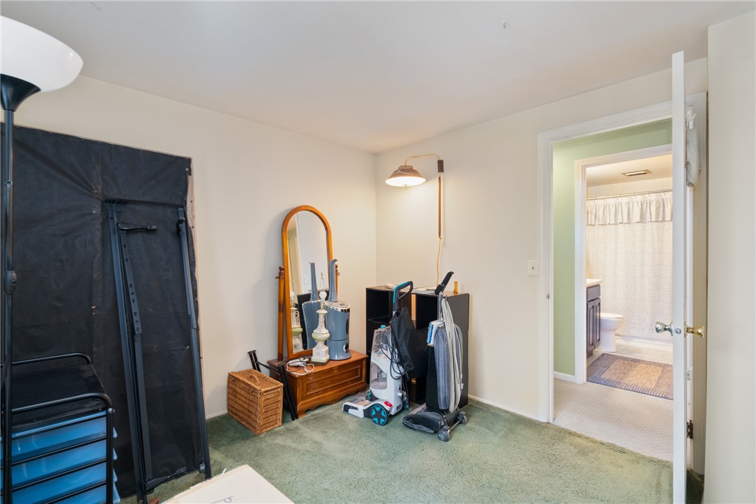 111 N Harleston Dr