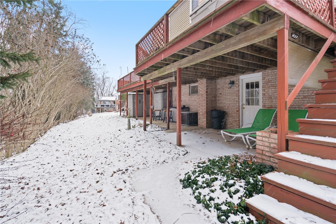 111 N Harleston Dr